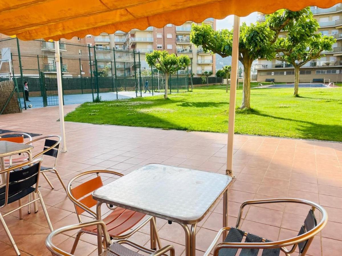 Reconnectar Malgrat De Mar Colom I Apartment Exterior photo