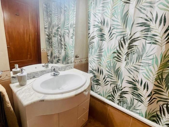 Reconnectar Malgrat De Mar Colom I Apartment Exterior photo