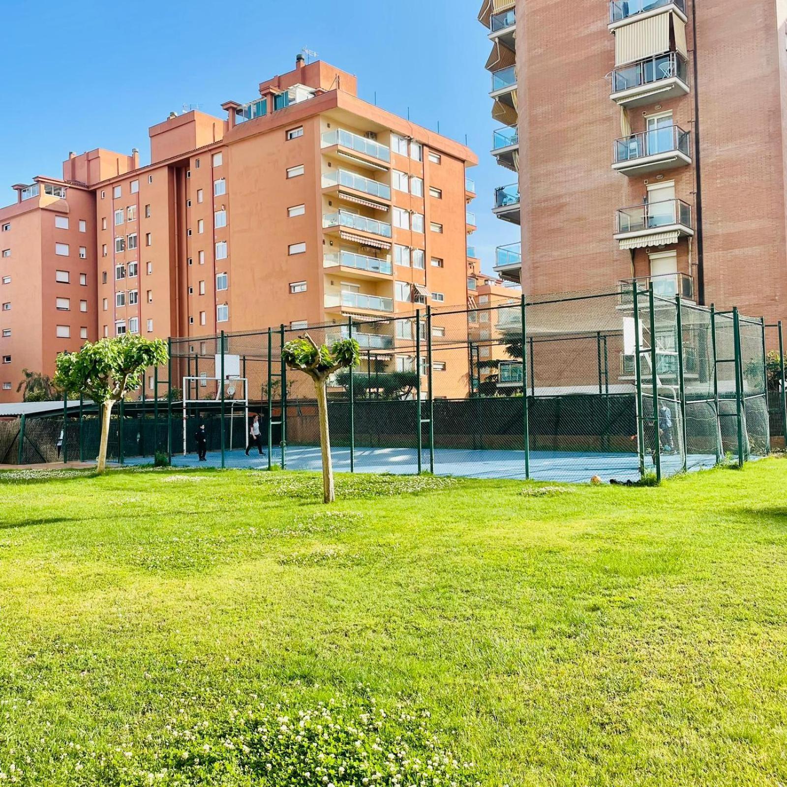 Reconnectar Malgrat De Mar Colom I Apartment Exterior photo
