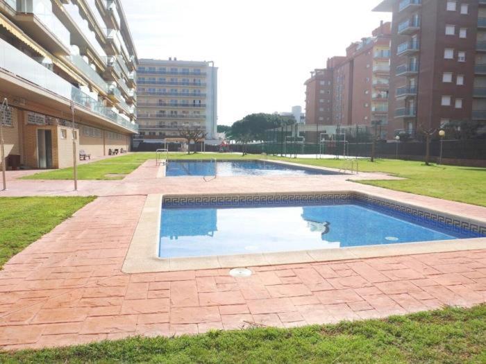 Reconnectar Malgrat De Mar Colom I Apartment Exterior photo